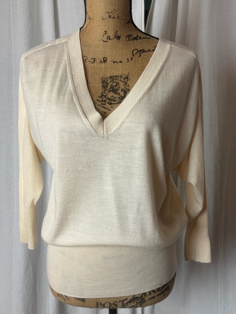 Brochu Walker The Fey Vee Wool V-Neck Long Sleeve Tee Lightweight Sweater Sz XS